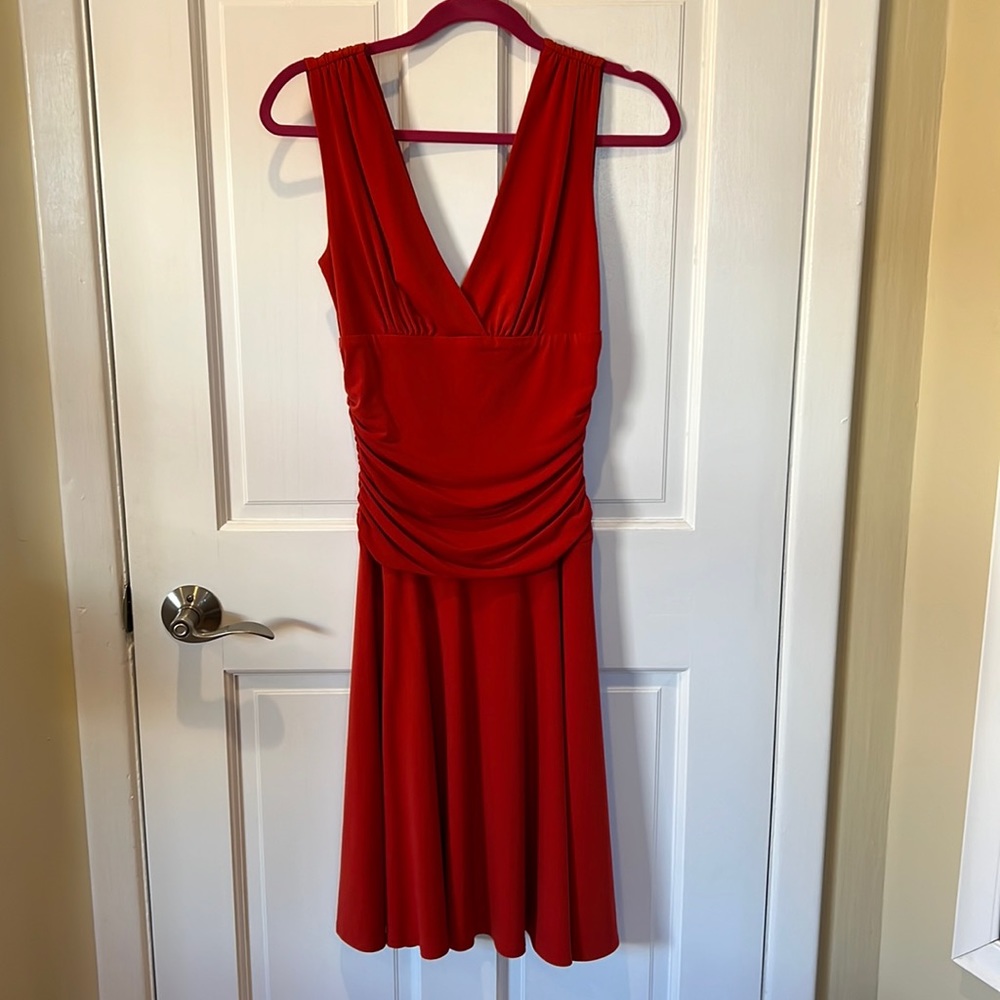 ARDEN B. dress. Medium. Coral.